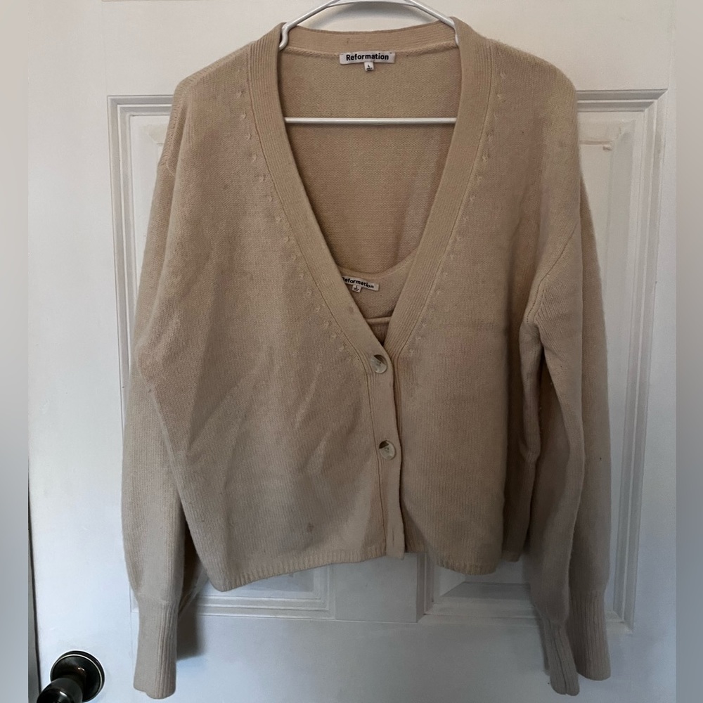 Reformation cashmere sweater set size L mild wear